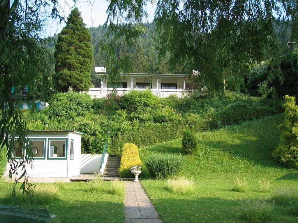 Gaestehaus Haerb Landskron ภายนอก รูปภาพ